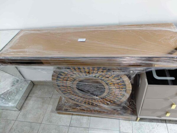 k0x22cgl5gzmcdl-thumbnail A003 GOLD CONSOLE TABLE